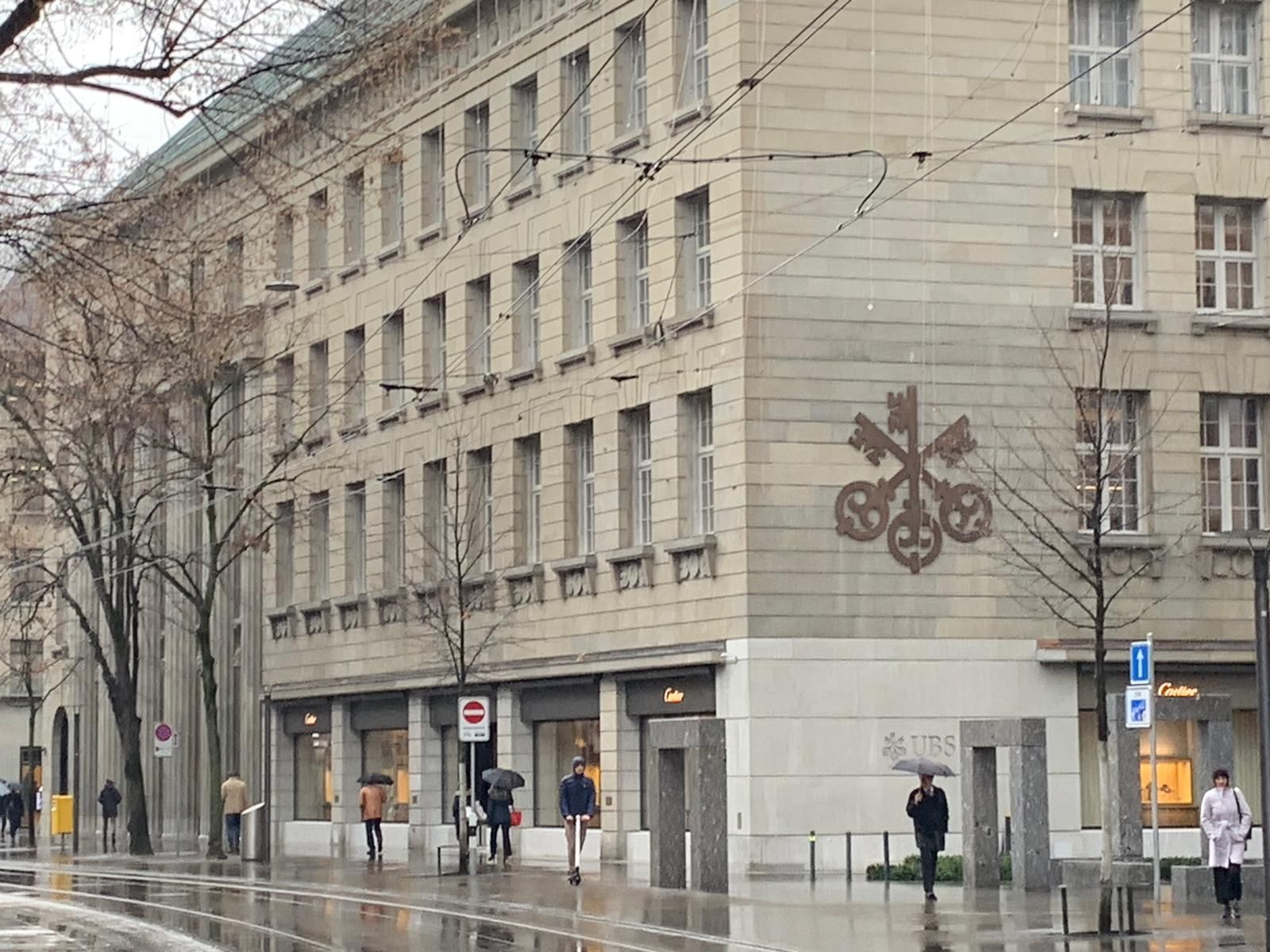 Revirement In Der UBS Konzernleitung Iqbal Khan Wird Co President